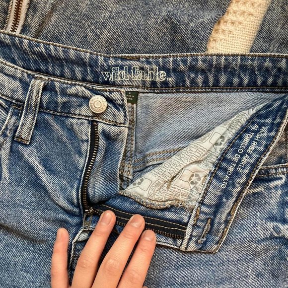 Wild Fable high waisted zipper jeans - Picture 2 of 4